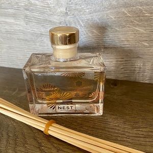 NEST New York Fragrance Birchwood Pine Reed Diffuser 1.3oz Brand New no box